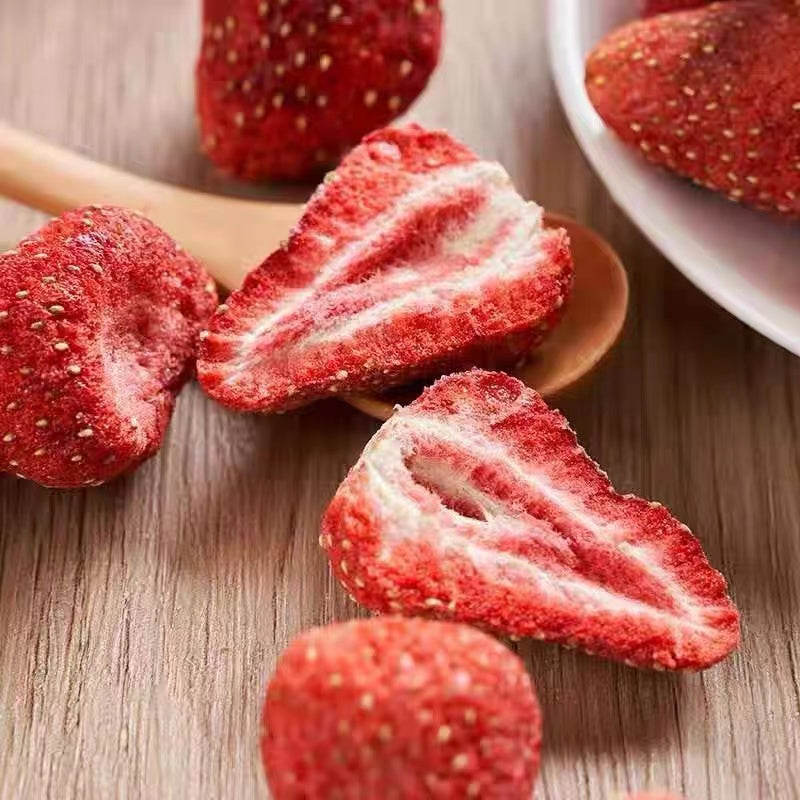 Premium Korean Freeze Dried Strawberries 特级韩国冻干草莓脆 100g