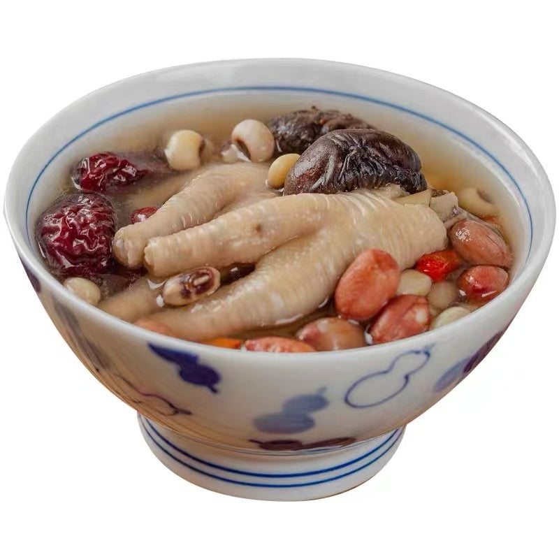 Eye Bean Peanut Cuttlefish Soup 眉豆花生鱿鱼汤/4pax