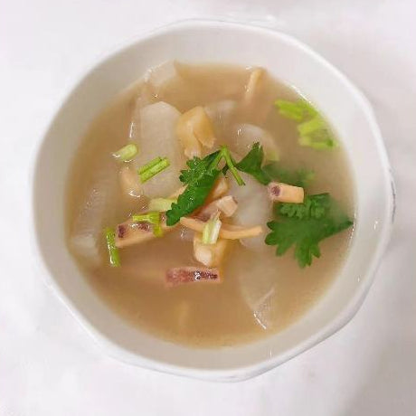 White Radish Scallop Cuttlefish Soup/4pax