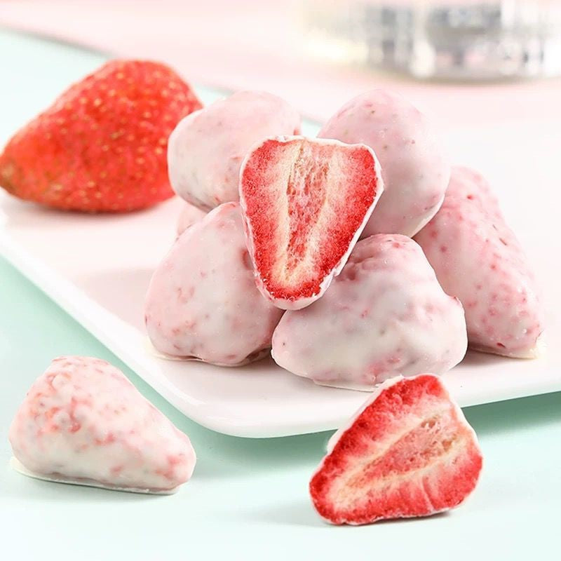 Yogurt Strawberry 酸奶草莓 100G